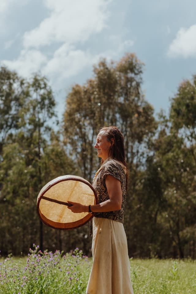 Claire Dunn - Rewilding and Deep Nature Connection