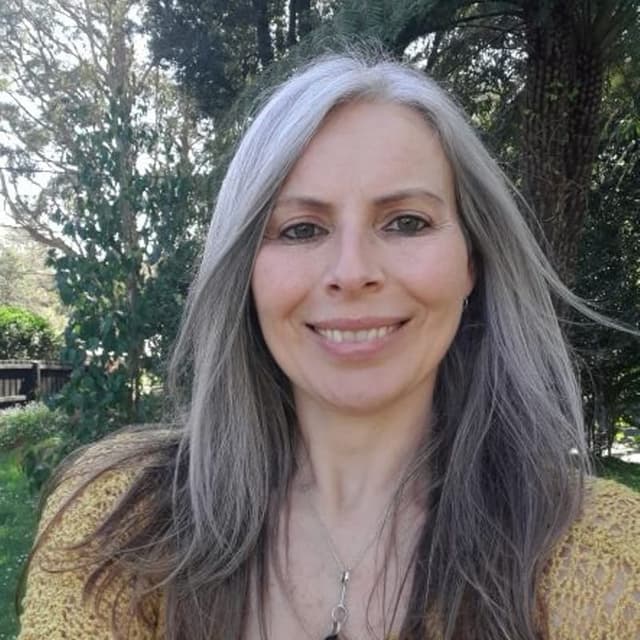 Helen La Fontaine - Facilitator