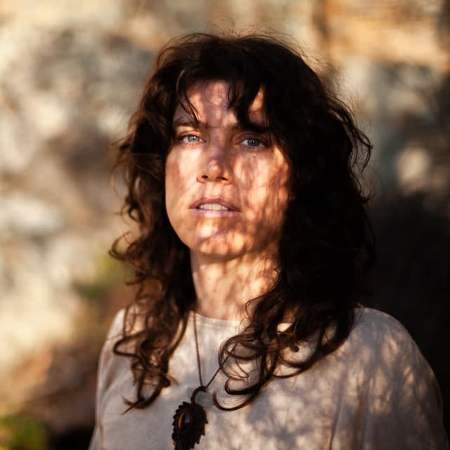 Meg Weaves - Facilitator