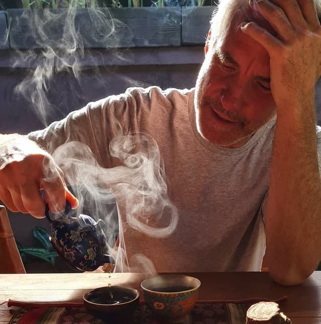 Ian Richardson - Meditation, Sacred Tea and Discussion